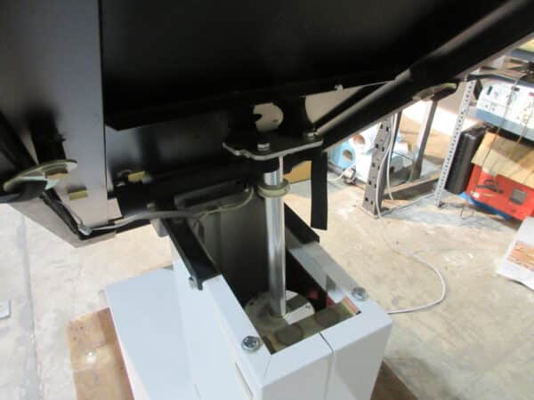 Christ Schwing Extensor Massageliege neigbar – Bild 9
