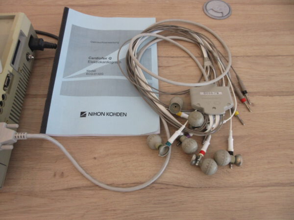 Nihon Kohden Cardiofax Q ECG-9132 G 12-Kanal EKG – Bild 5