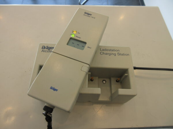 Draeger Alcotest 7410 mit Ladestation Dräger