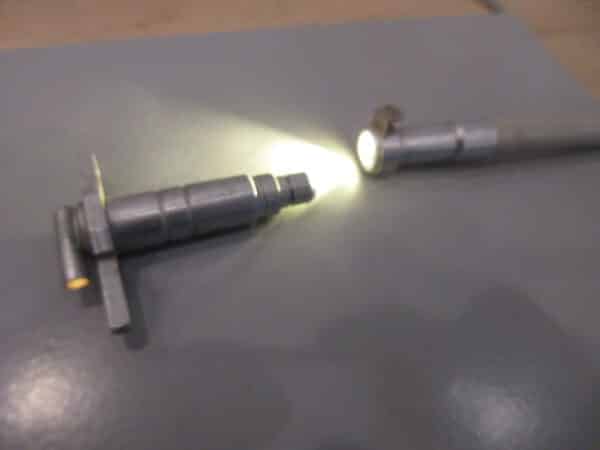 Richard Wolf RIWO Lichtprojektor LP4007 Kaltlichtquelle mit Lichtleiterkabel – Bild 3