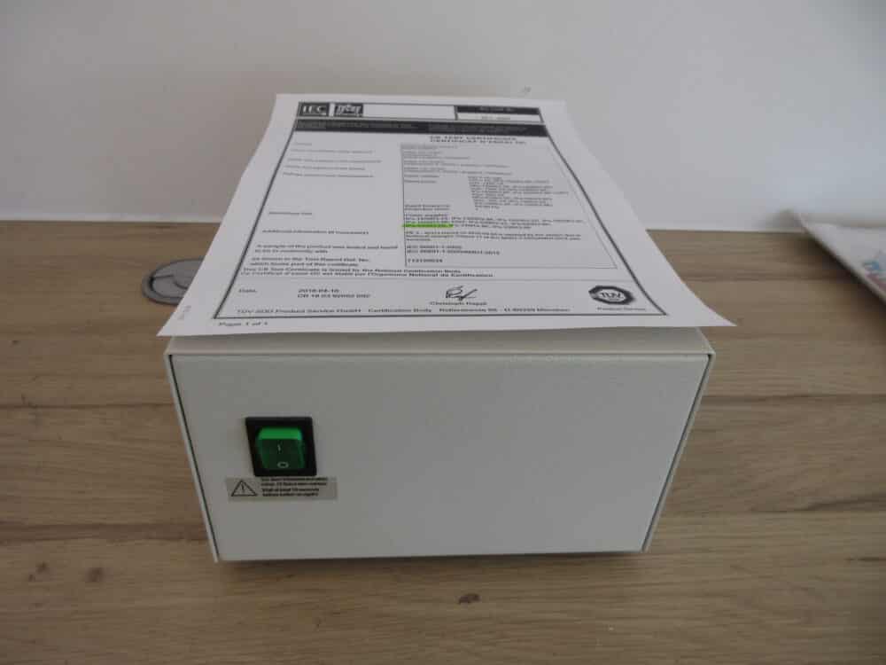 DeMeTec Trenntrafo 001