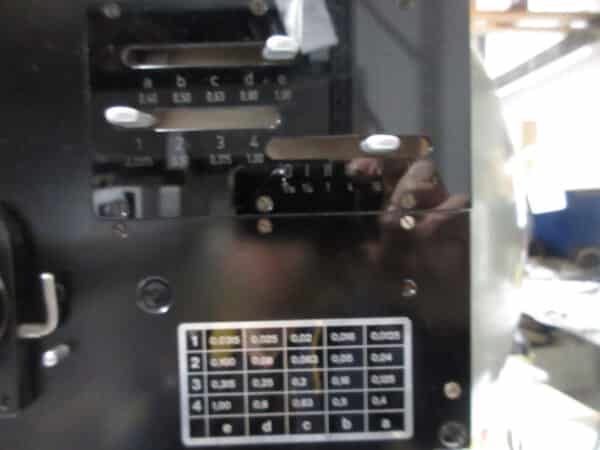 Haag-Streit Goldmann Perimeter 940 mit Hubtisch – Bild 10