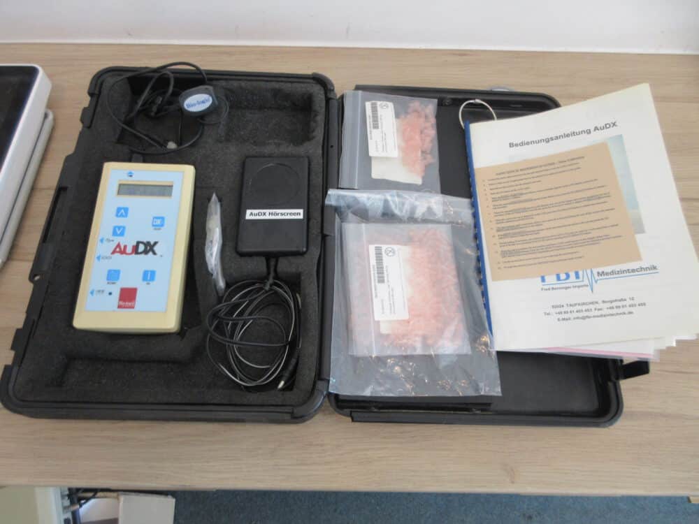 Bio-logic AuDX Hörtestgerät mit OAE Sonde 001