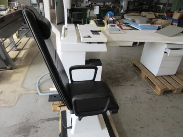 Schwind Megaline Refraktionseinheit Phoropter Möller Visutron Plus & Projektor – Bild 10