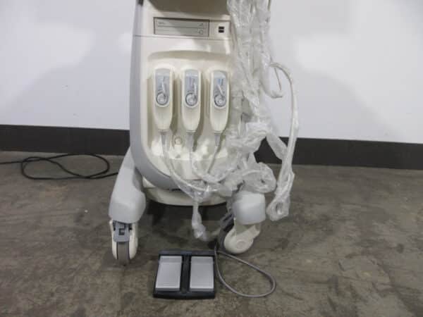 SonoAce X6 Ultraschallgerät mit 3 Sonden und Drucker – Bild 3