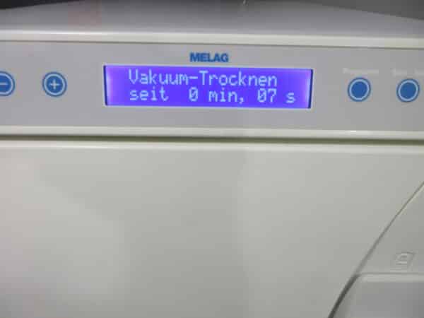 Melag Vacuklav 24B+ Baujahr 2016 1.473 Chargen mit MELAdem 40 – Bild 3