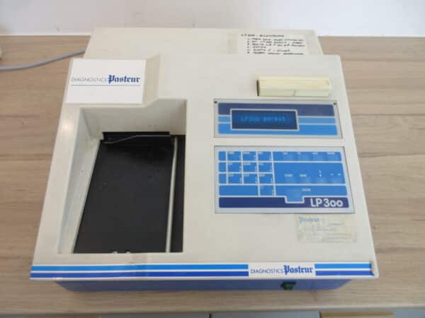 Diagnostics Pasteur LP 300 Elisa-Reader Mikroplatten-Photometer
